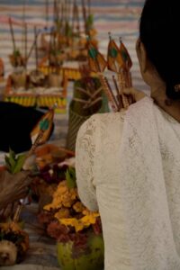 Nghi thức cúng dừa là nét đặc trưng riêng của Lễ hội Thác Côn