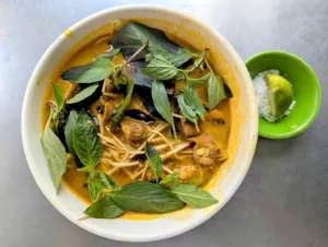 Hủ Tiếu cà ri gà